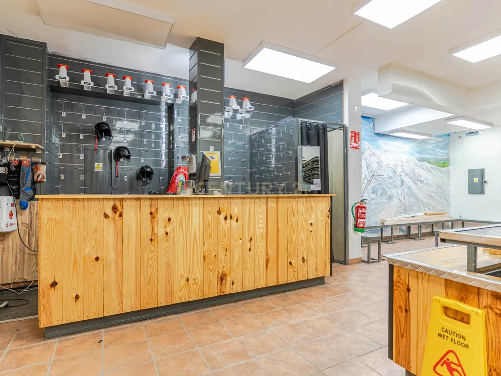 Loja Comercial em Monachil, Granada - Oportunidade Única - Image 31