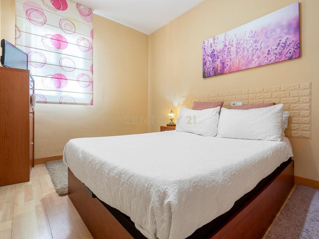 Moradia com apartamento anexo e piscina em “Els Pallaresos” - Image 20