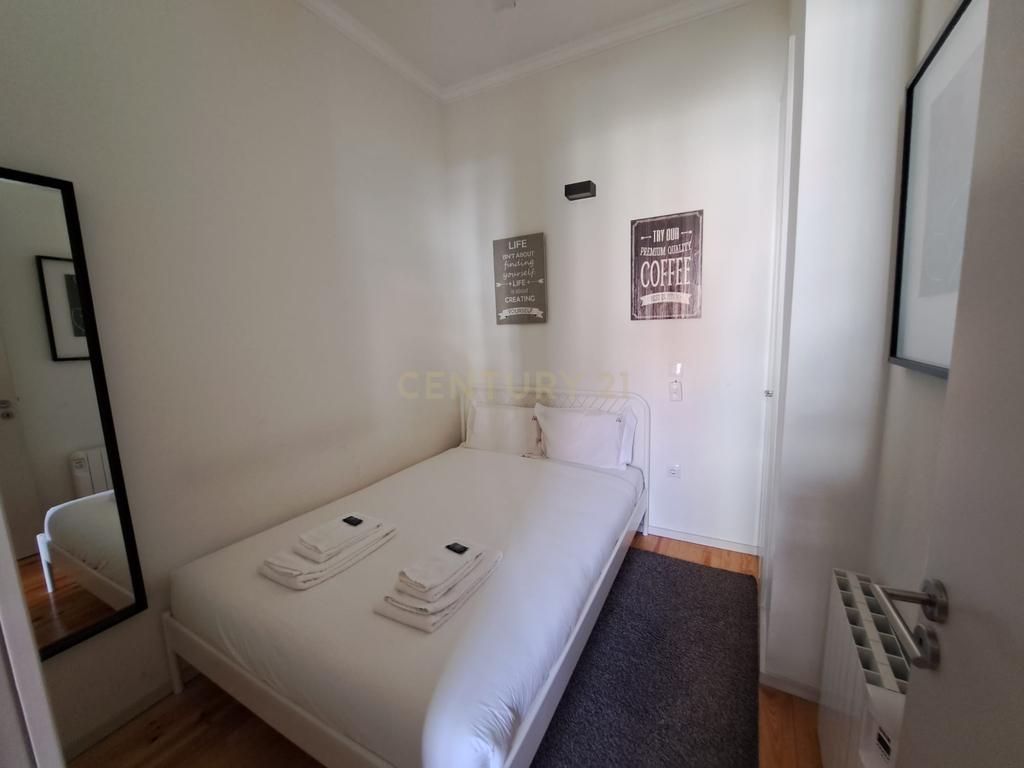 Apartamento T2 + T1 com terraço - Rua Formosa - OTIMO INVESTIMENTO - Image 15