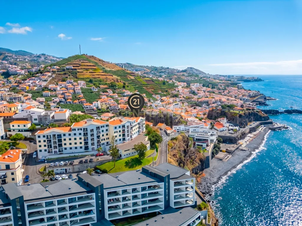 Apartamento T3 em Câmara de Lobos - Vista Mar Definitiva - Image 30