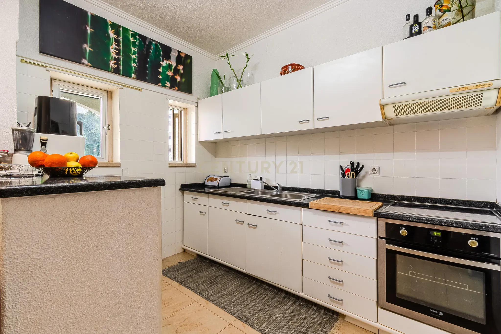 Fotografia 8 de Apartamento T1+2 com Terraço Amplo em Albufeira