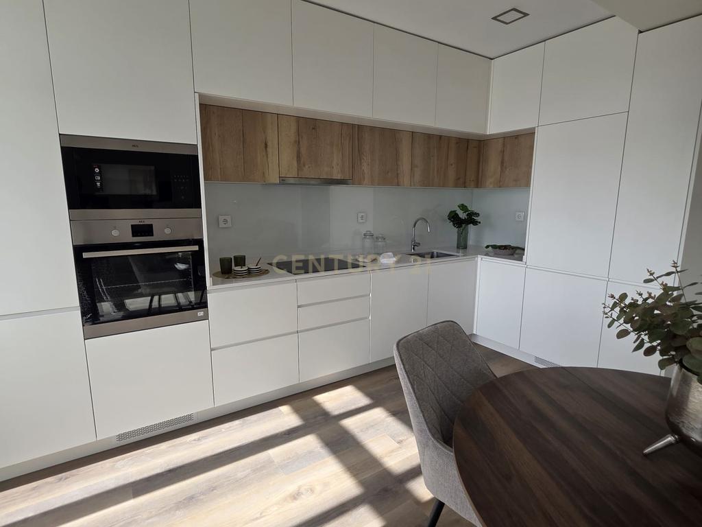 Apartamento T3 Novo em Benfica | varanda aberta | suite | 2 elevadores e 2 Anos de Garantia - Image 12