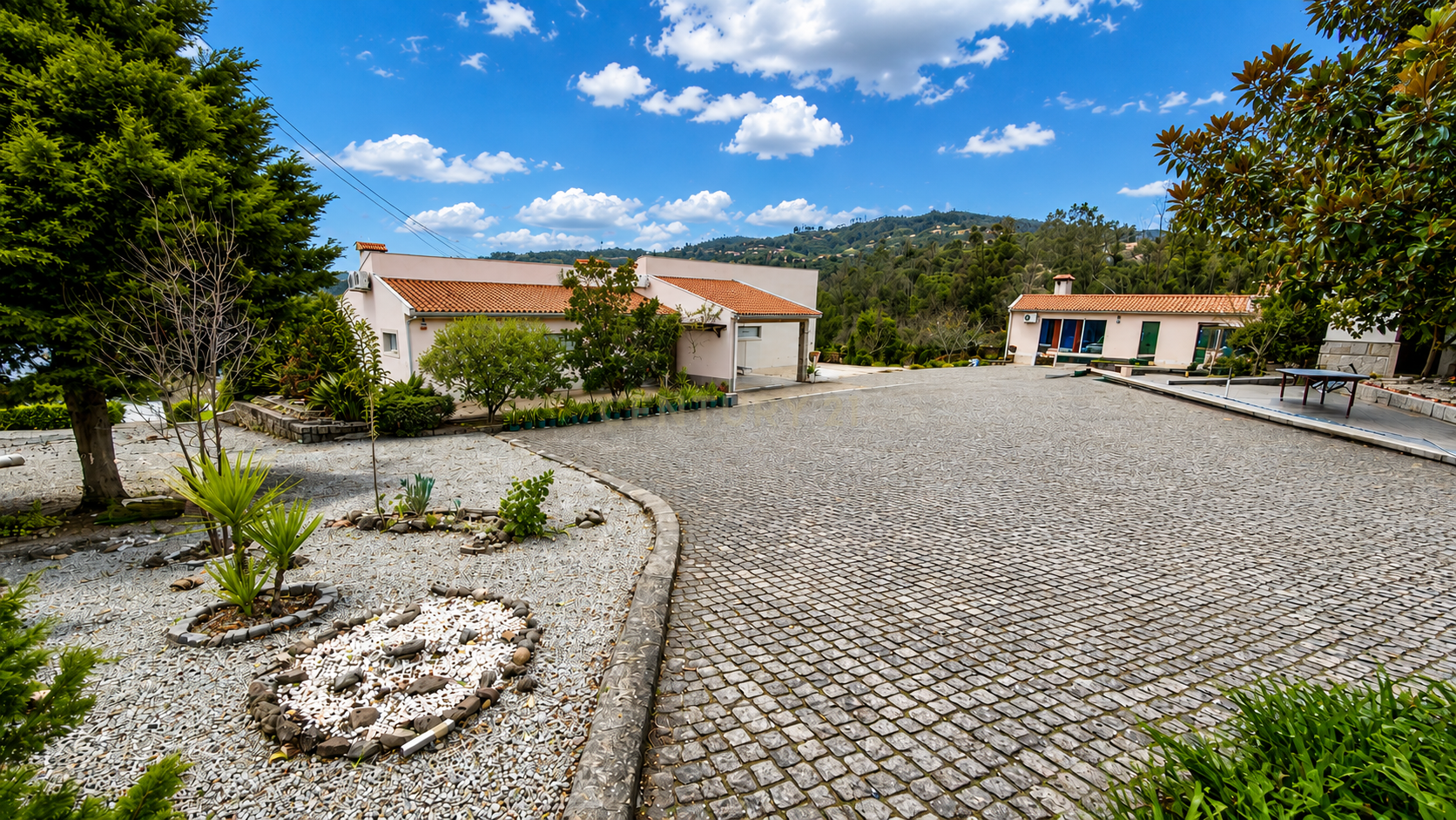Fotografia 3 de Moradia com três quartos em Ancede, Baião, Porto