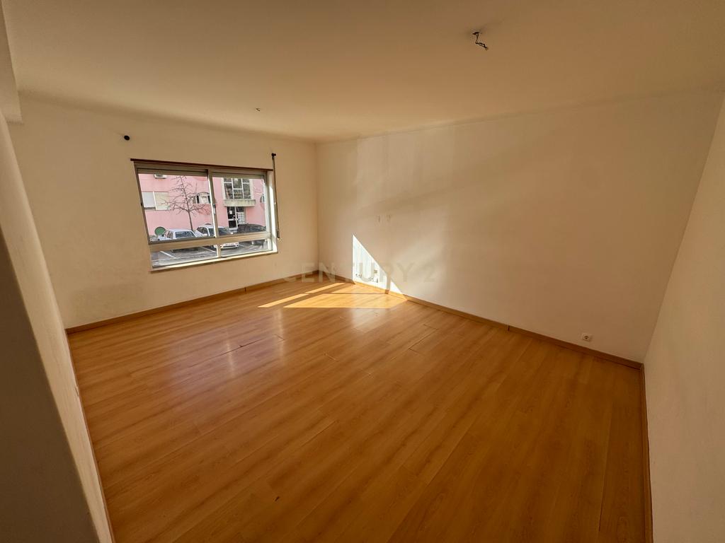 Apartamento T4 em Santarém para venda - Image 4