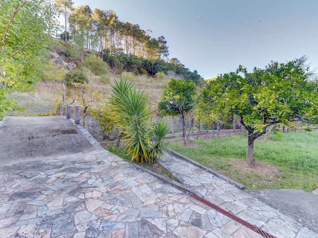 Quinta Rústica em Bucelas, com terreno de 4500m2 - Image 28