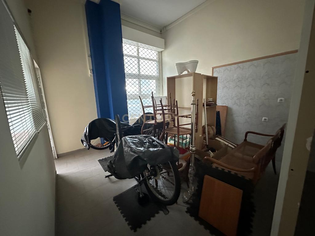 Loja com 68m2 em Santa Marta, Corroios - Image 6
