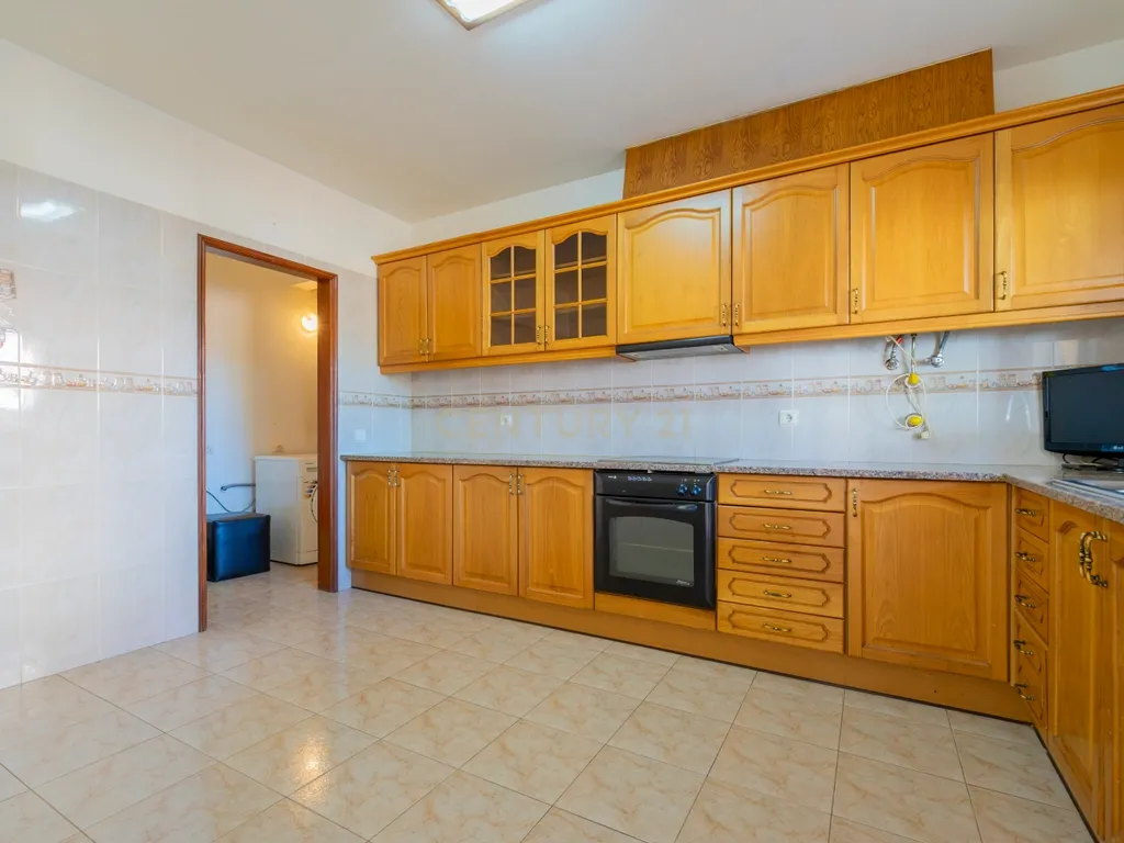 Apartamento T3 em Silves, Faro - Image 2