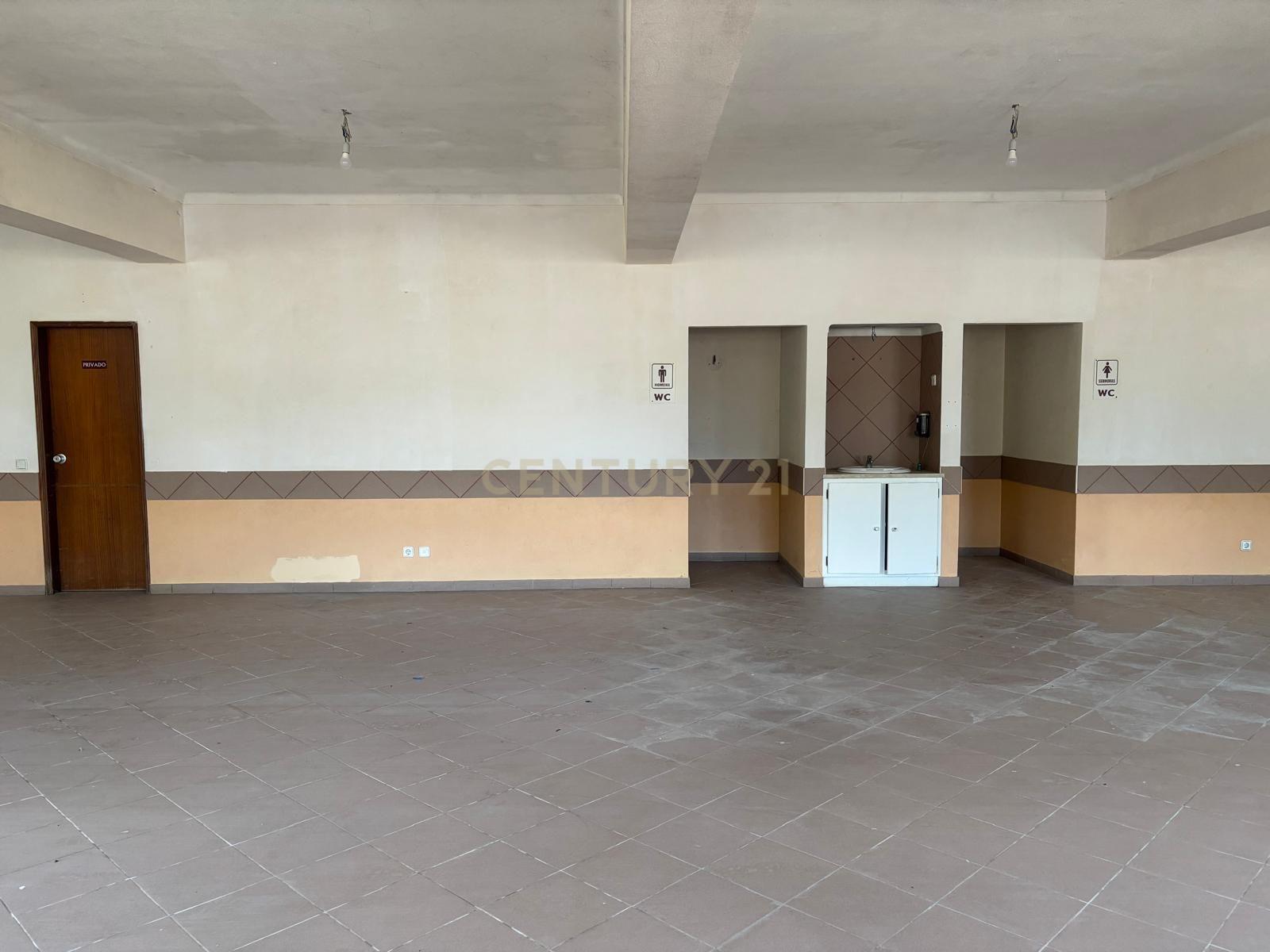 Fotografia 12 de Oportunidade de Investimento Comercial às Portas de Fátima!