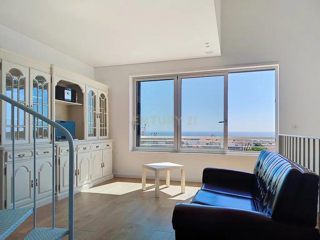Apartamento com 2 quartos com vistas para o mar e excelente localização em Viana do Castelo - Image 7