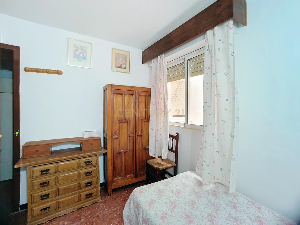 undefined - Image 40