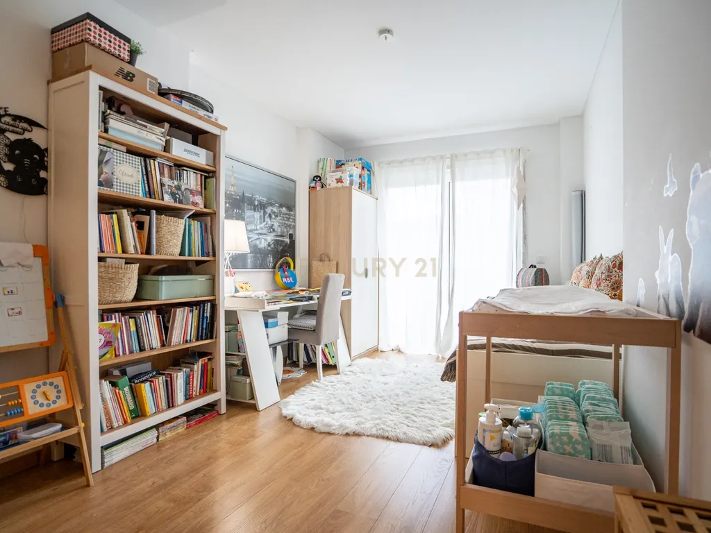 Apartamento T3 na Quinta do Património, em Sacavém. - Image 27