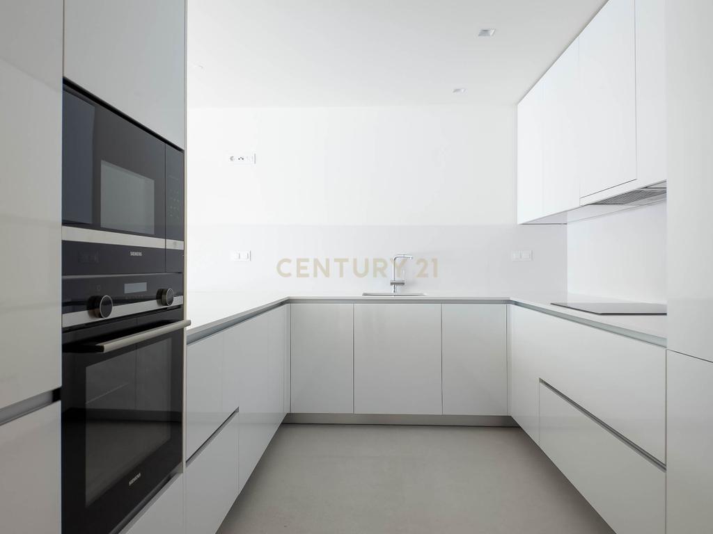 Apartamento T2 Novo nos Jardins da Efanor para arrendamento - Image 10