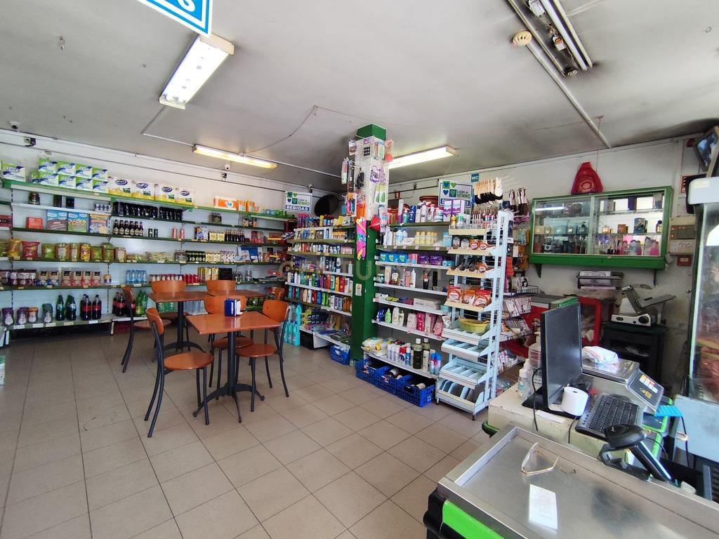  Café/Snack Bar e Mini-Mercado   - Image 10