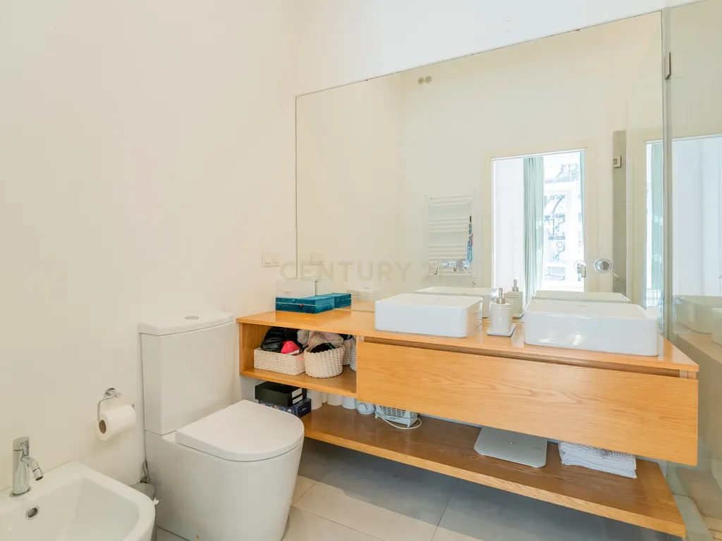 Apartamento T5 de Charme com Jardim Privativo nas Avenidas Novas | Avenida 5 de Outubro, Lisboa - Image 30