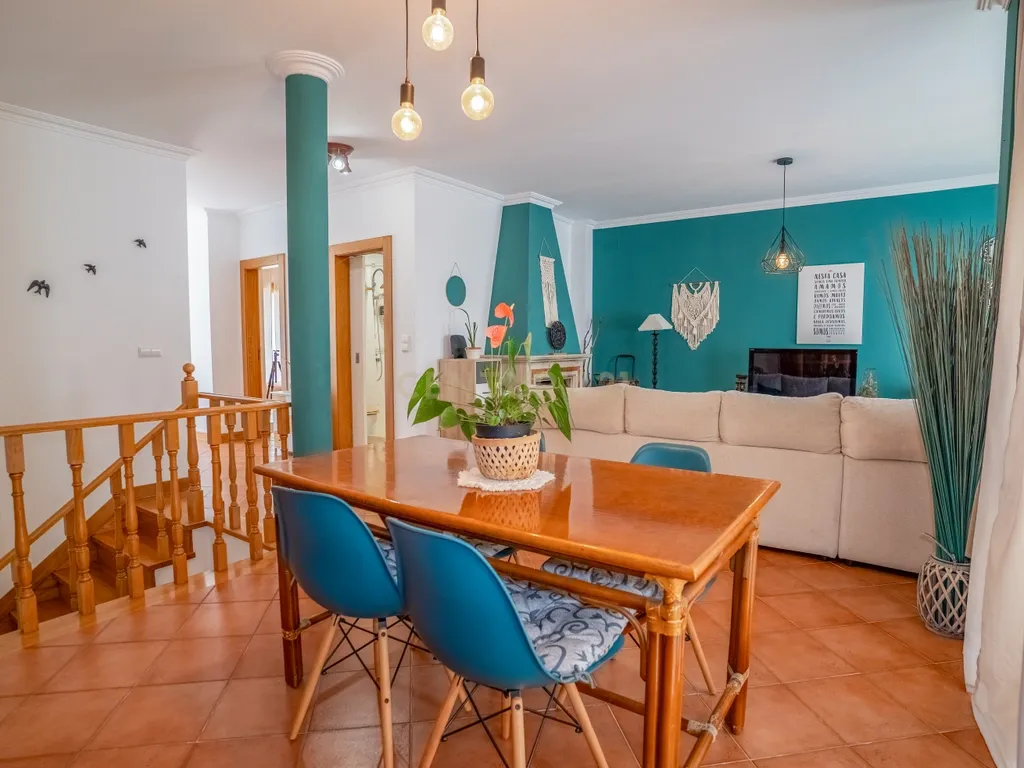 Apartamento T3+1 Duplex| 2 minutos do Centro de Caldas da Rainha - Image 7
