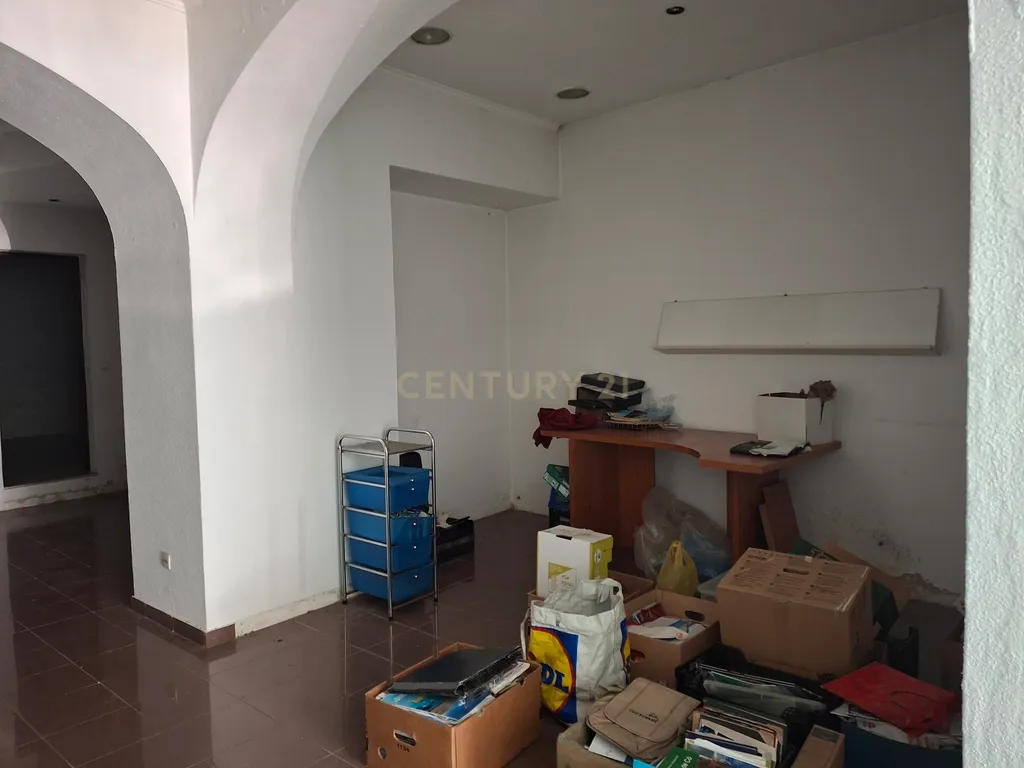 Prédio no Montijo com apartamento 1º piso e loja R/c - Image 12