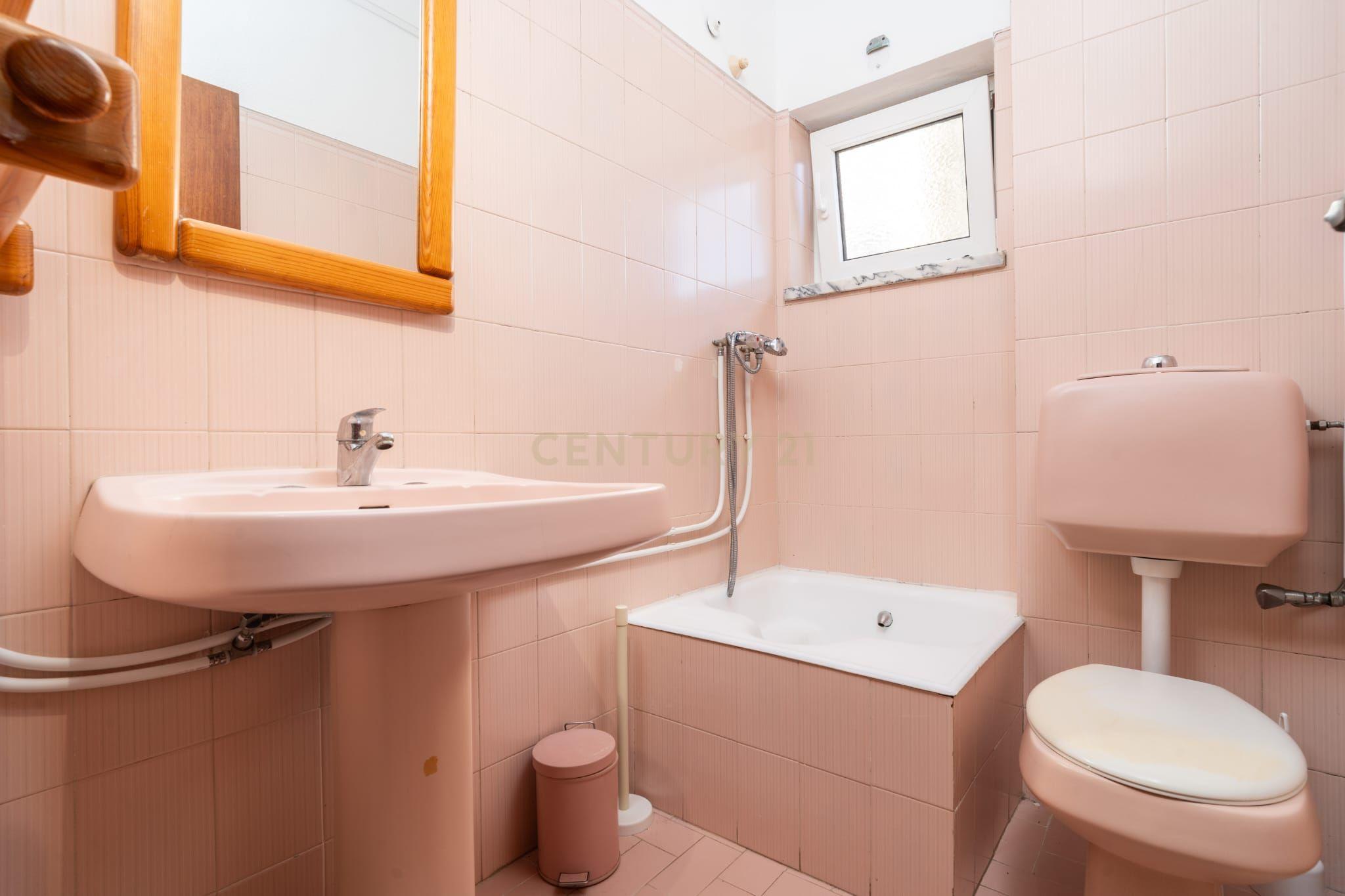 T3 Duplex com 2 Terraços, na Av. Elísio de Moura, em Coimbra - Image 31