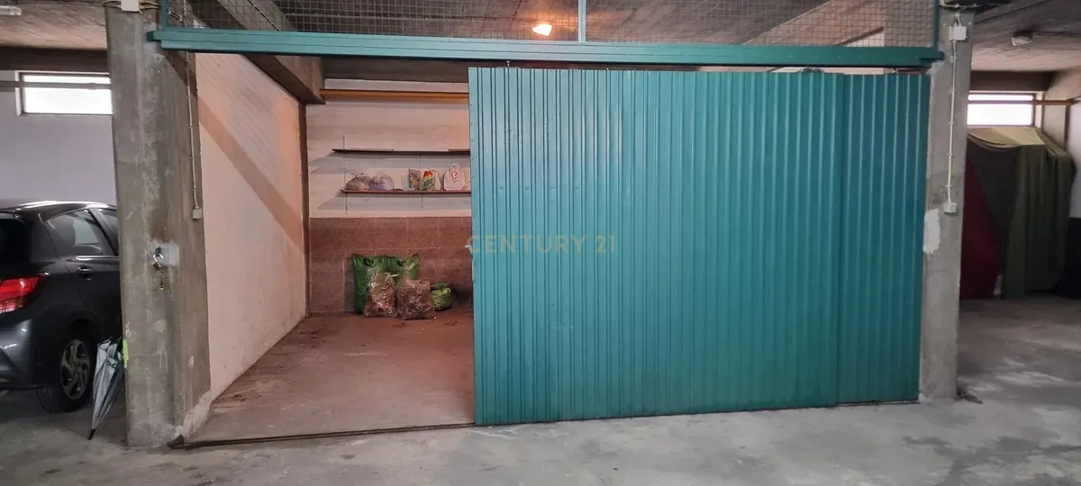 Garagem Box em Praia Santa Cruz, Torres Vedras - Image 2