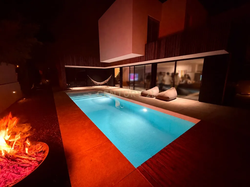 Moradia T3 de Excelência na Aroeira – Conforto, Elegância e Qualidade de Construção - Image 50