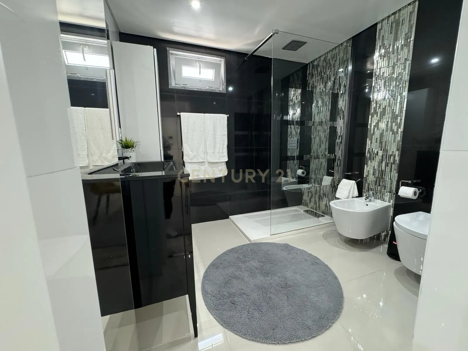 Casa Moderna T3 em Alfragide, Pronta a Habitar - Image 18