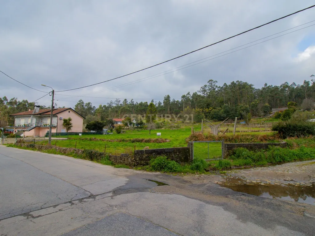 Terreno à venda em Alheira e Igreja Nova, Barcelos - Image 2