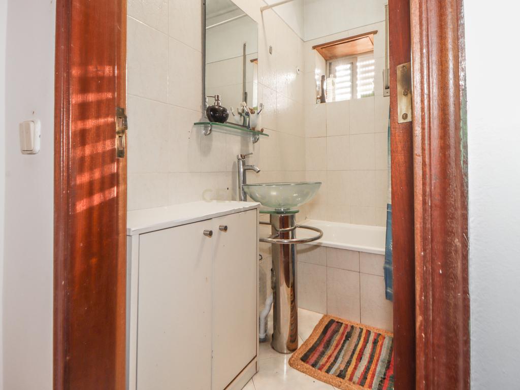 Apartamento T1 em  Farinheiras - Aldeia de Paio Pires - Seixal - Image 8