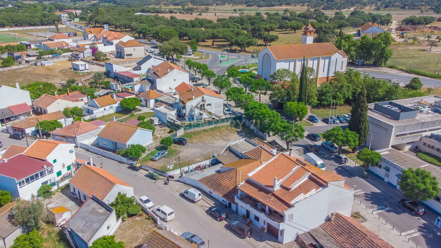 Fotografia 9 de Terrenos Urbanos em Águas de Moura – Excelente Oportunidade para Habitação ou Investimento