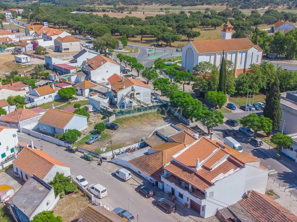 Terrenos Urbanos em Águas de Moura – Excelente Oportunidade para Habitação ou Investimento - Image 9
