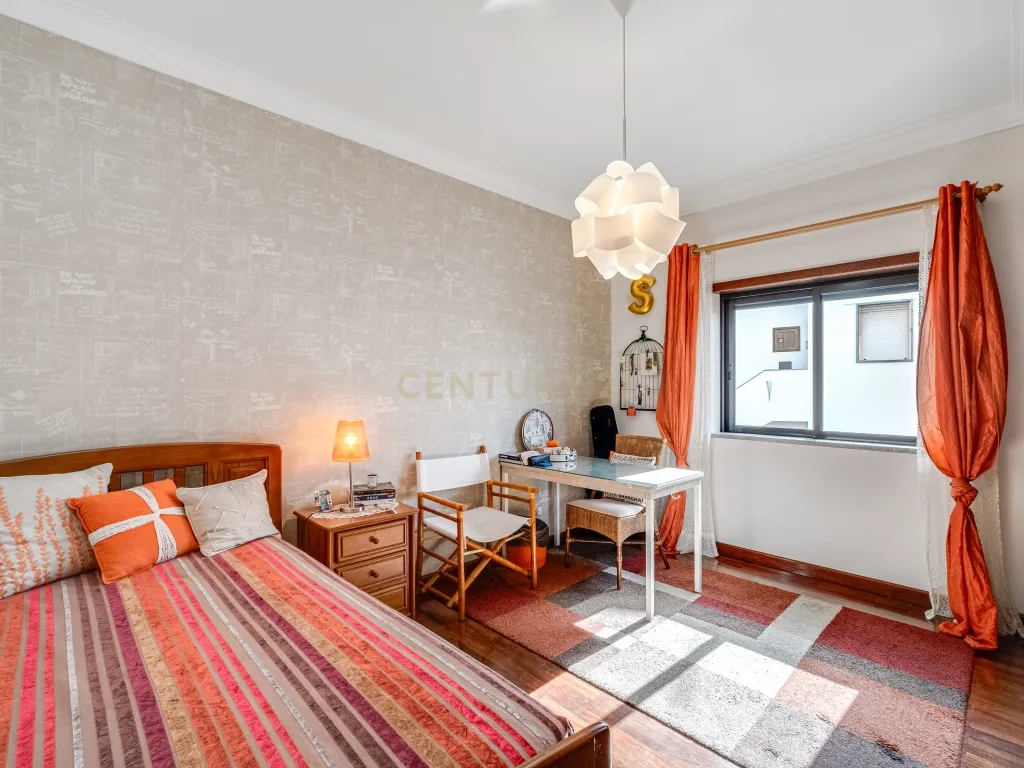 Há casas que se visitam… e há casas que se sentem. Esta é, sem dúvida, uma delas. - Image 15