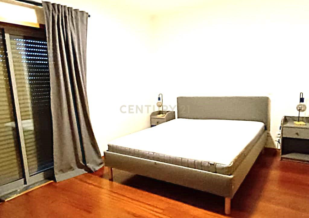 Excelente apartamento T3 - Com Parqueamento - MOBILADO - Image 16