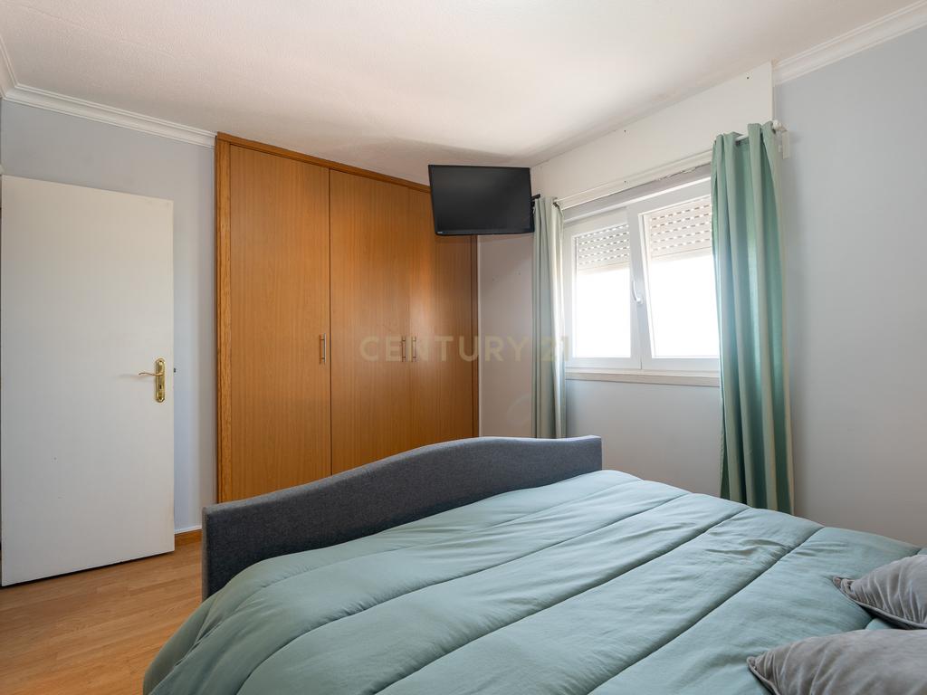 🏚️ ÓTIMO APARTAMENTO T3 - Santo António dos Cavaleiros - Image 15