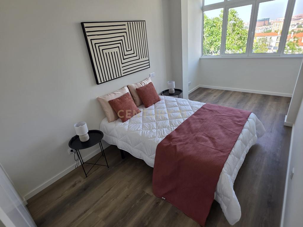 Apartamento T3 Novo em Benfica | varanda aberta | suite | 2 elevadores e 2 Anos de Garantia - Image 28