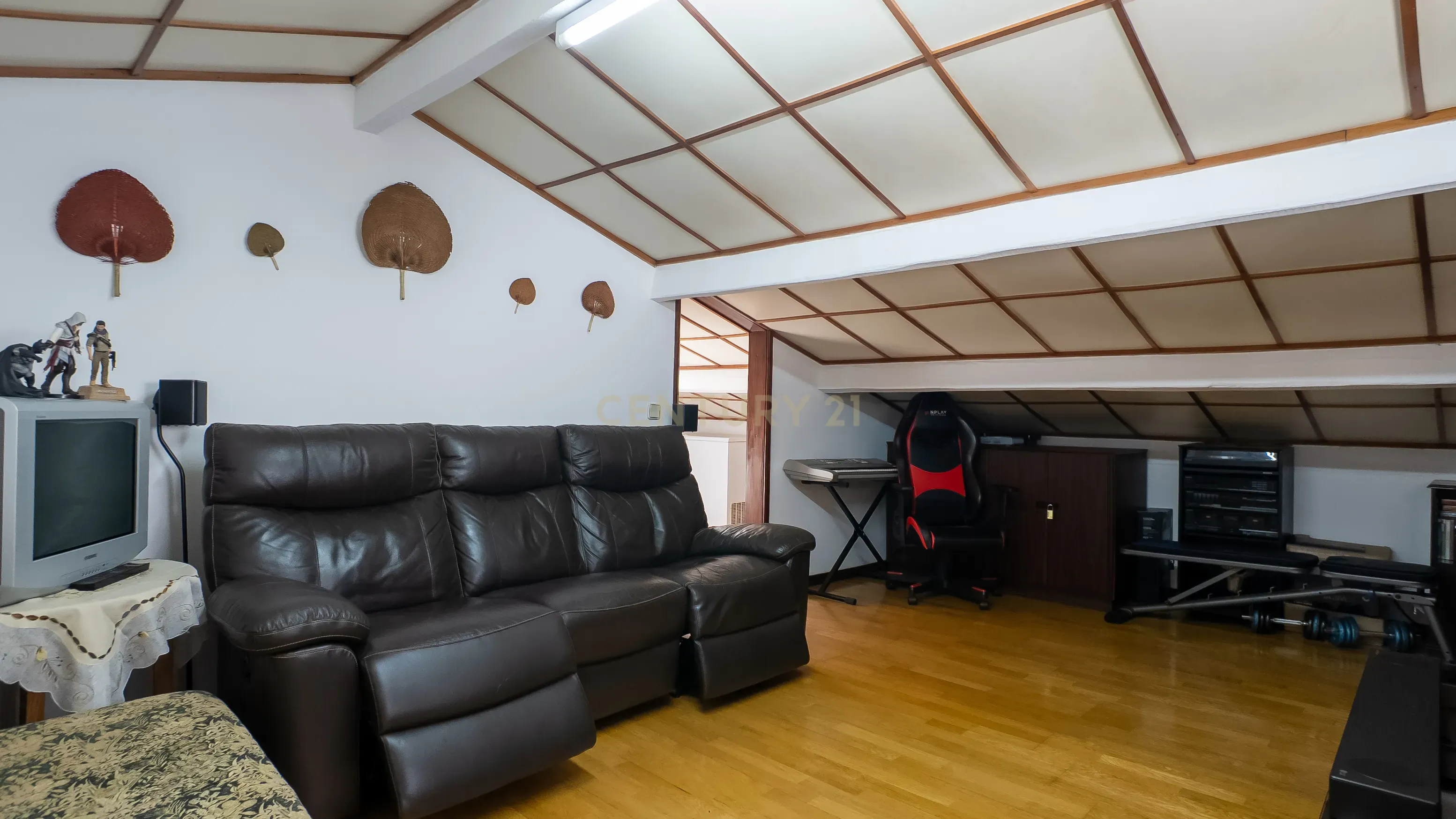 Andar moradia T3 em Águas Santas - Image 22
