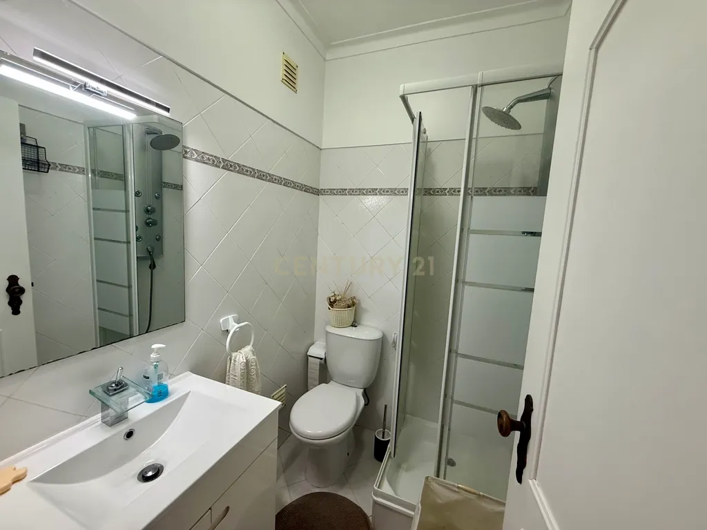 Apartamento T3 R/Chão em Nossa Senhora de Fátima, Entroncamento - Image 21