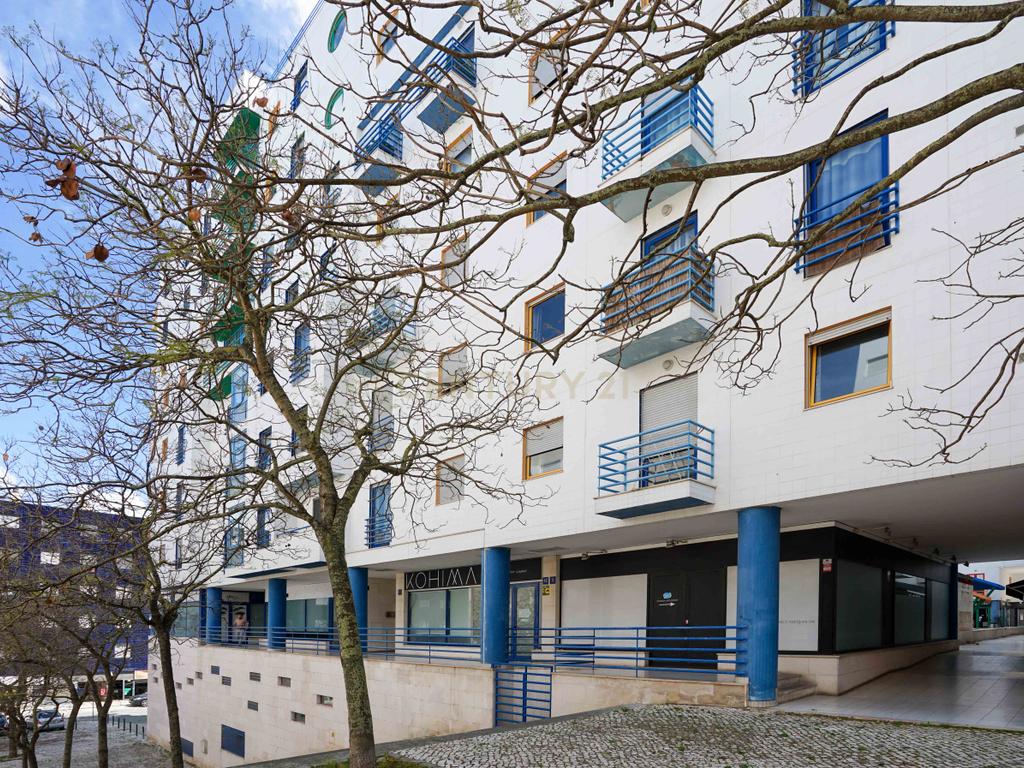 Apartamento T3 no Parque das Nações com Vista Panorâmica para o rio  - Image 40