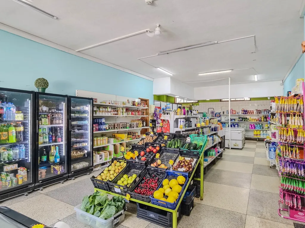 TRESPASSE de Estabelecimento Comercial (Mercearia) em Valbom, Gondomar - Excelente Oportunidade de Negócio! - Image 6