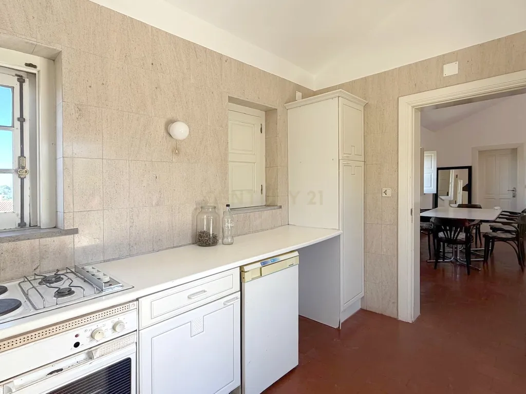 Moradia T2 em Carvalhal, Bombarral - Oportunidade Única - Image 18