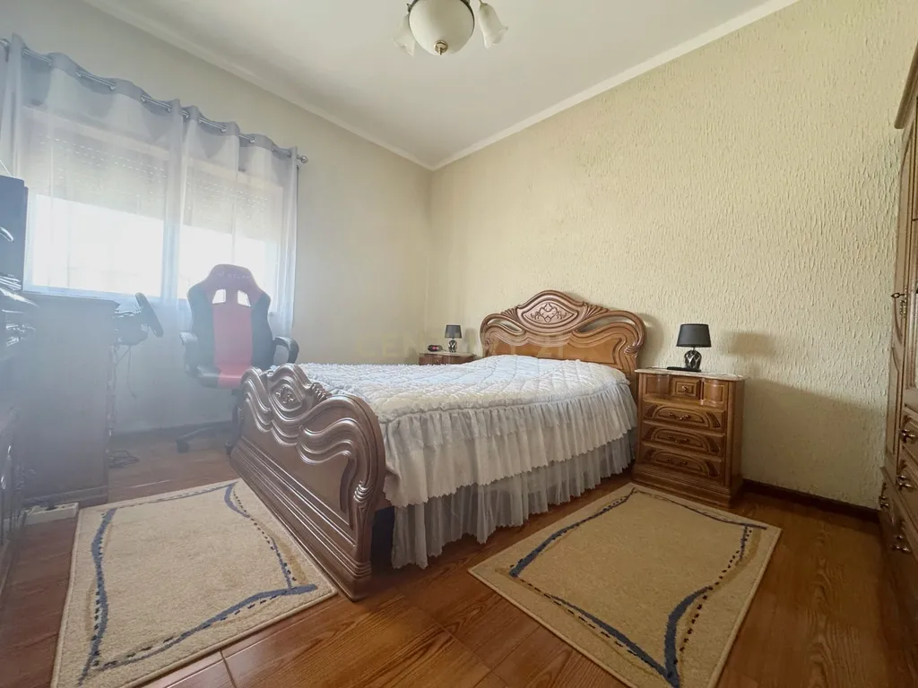Moradia com 3 Apartamentos com área exterior em Vilela, Paços de Ferreira - Image 33