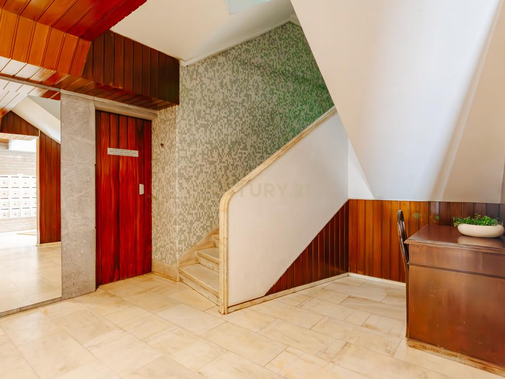 Apartamento T3 à Venda – Olivais, Rua Cidade da Beira - Image 46