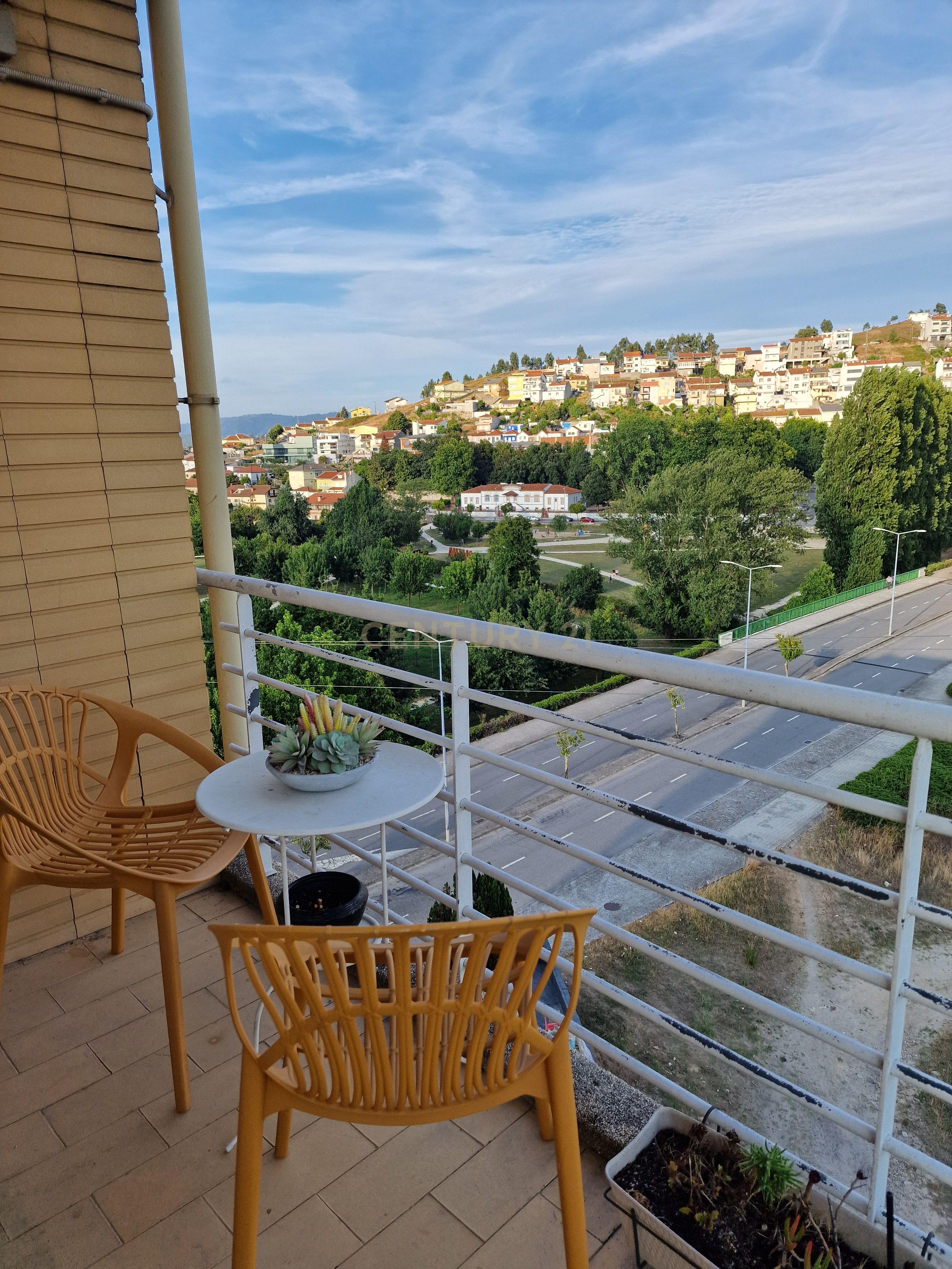 Fotografia 7 de Apartamento T2 c/ garagem p/ duas viaturas em Alfena, Valongo - Vista Panorâmica