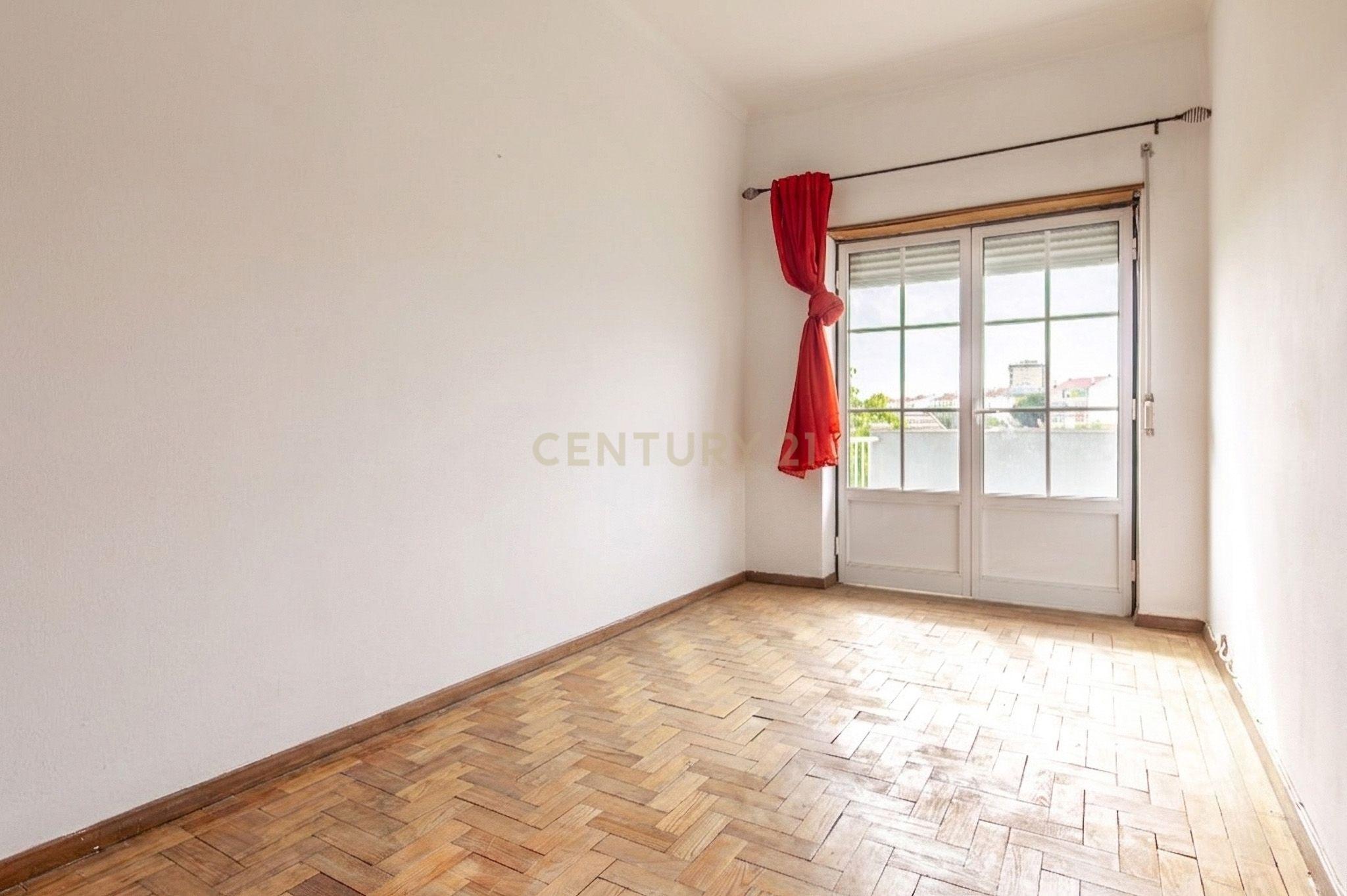 Fotografia 8 de Apartamento T3 em Alto do Seixalinho, Barreiro