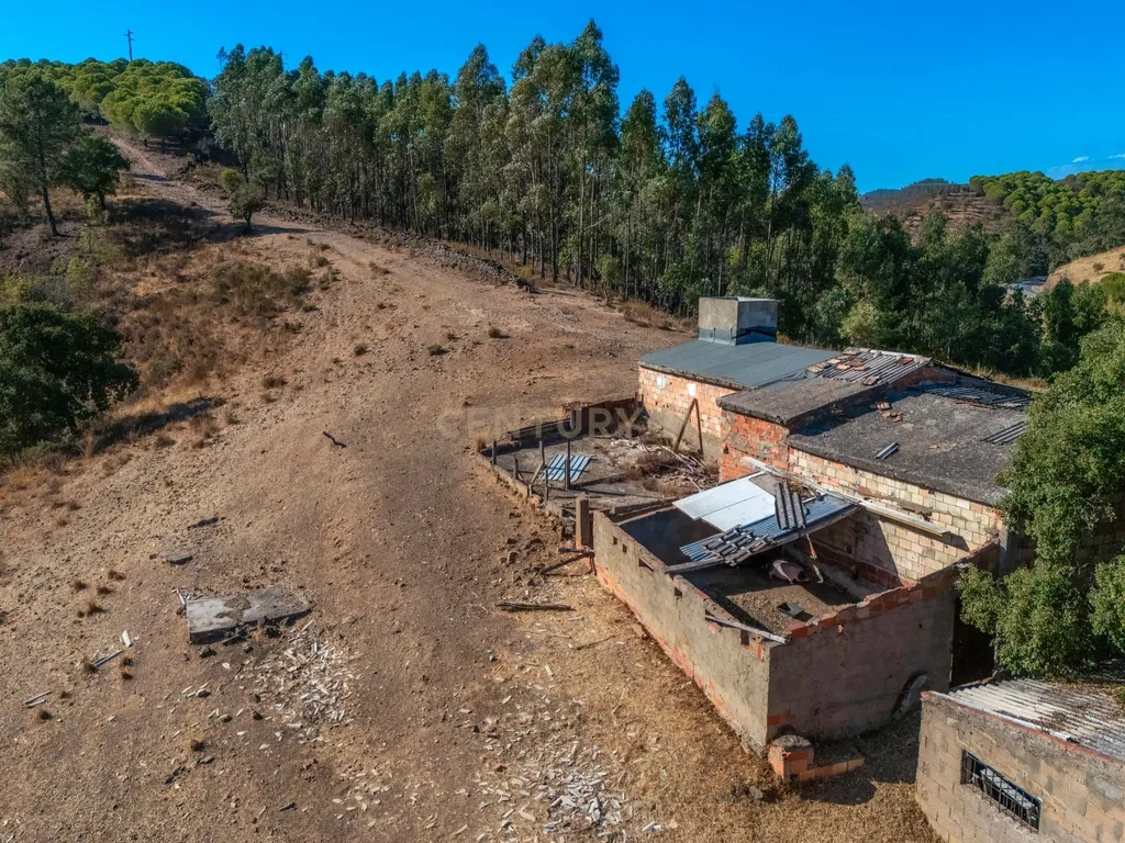 Ruína com Terreno ideal para Habitar ou Investir | São Brás de Alportel - Image 29