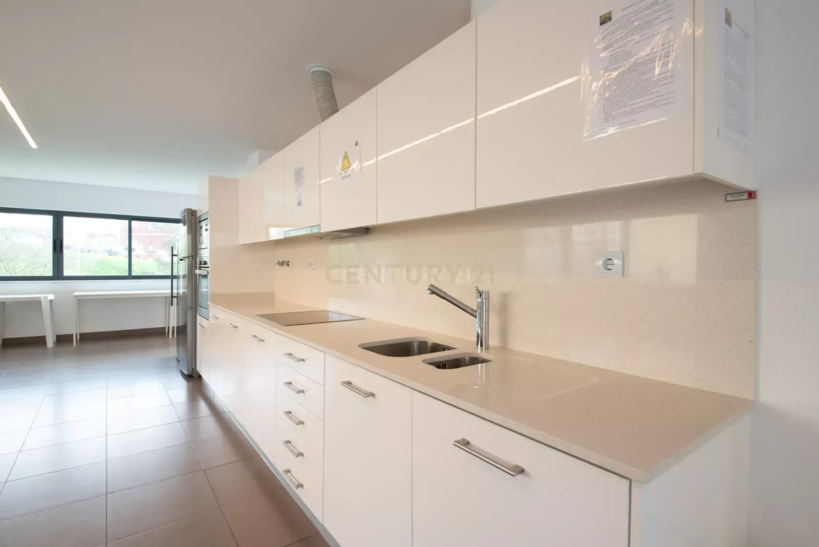 Apartamento Premium T3 Terraços d'Amora - Image 4