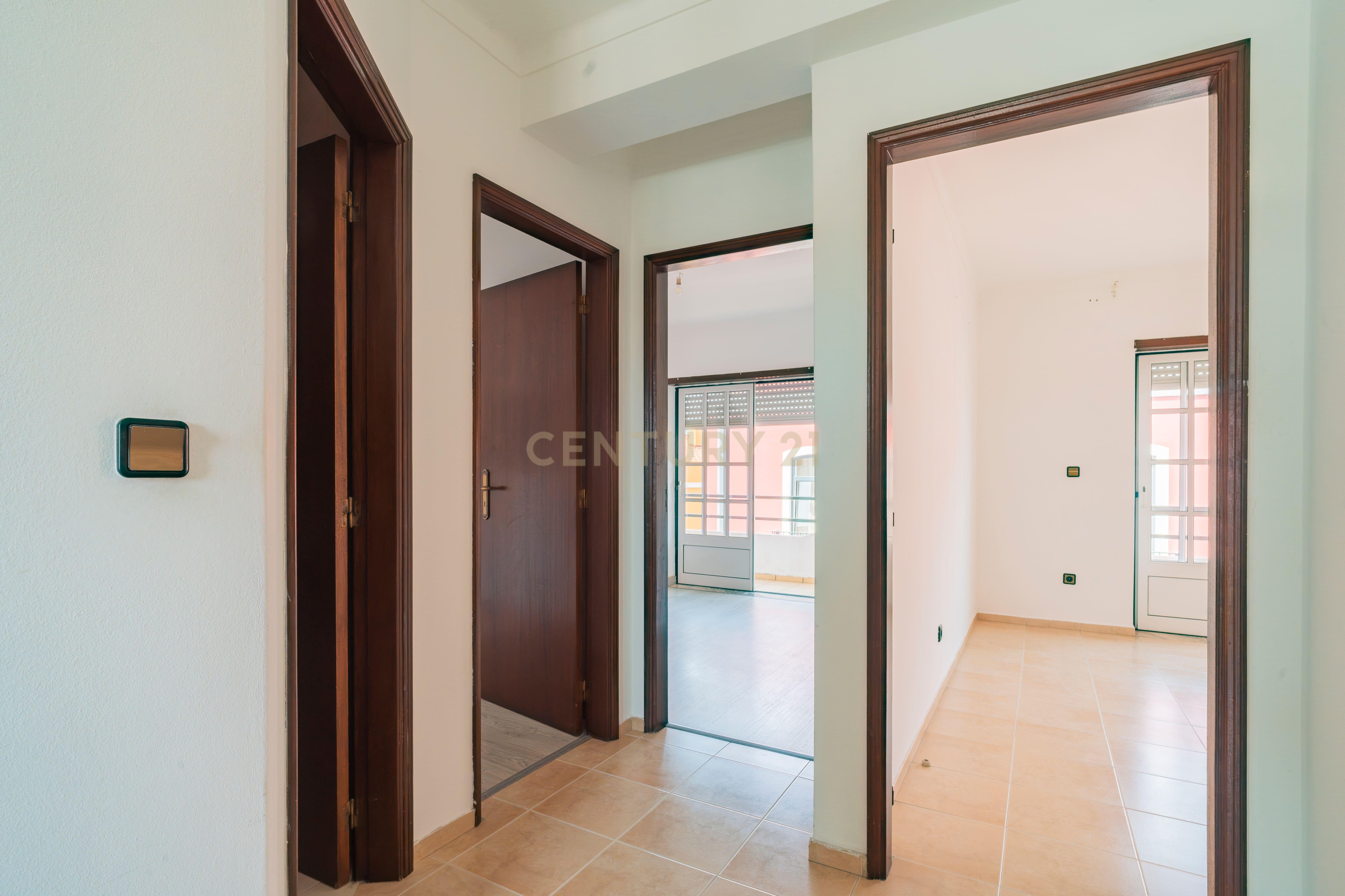 Fotografia 5 de Apartamento T2 no Centro da Marinha Grande