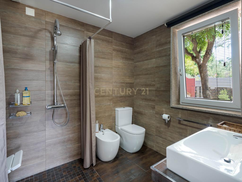 Moradia T6 de Charme com Piscina,  na Trofa (São Romão do Coronado) - Image 39