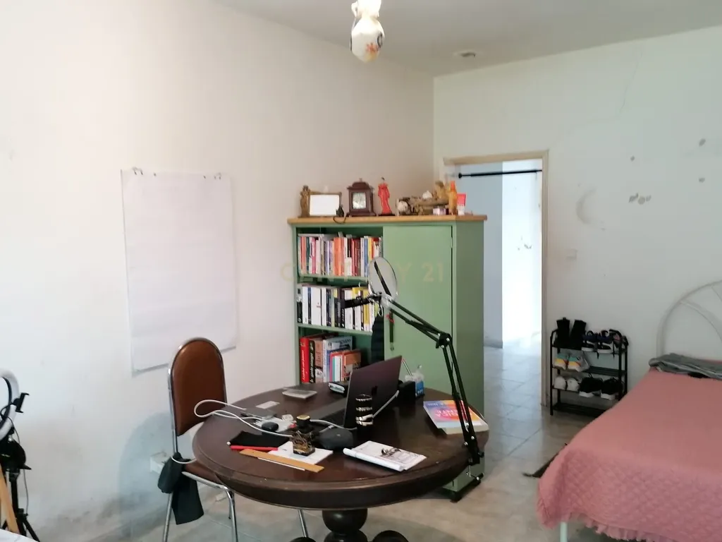 Quinta Rústica em Évora com 8.750 m2 e uma Vista Campestre - Image 12