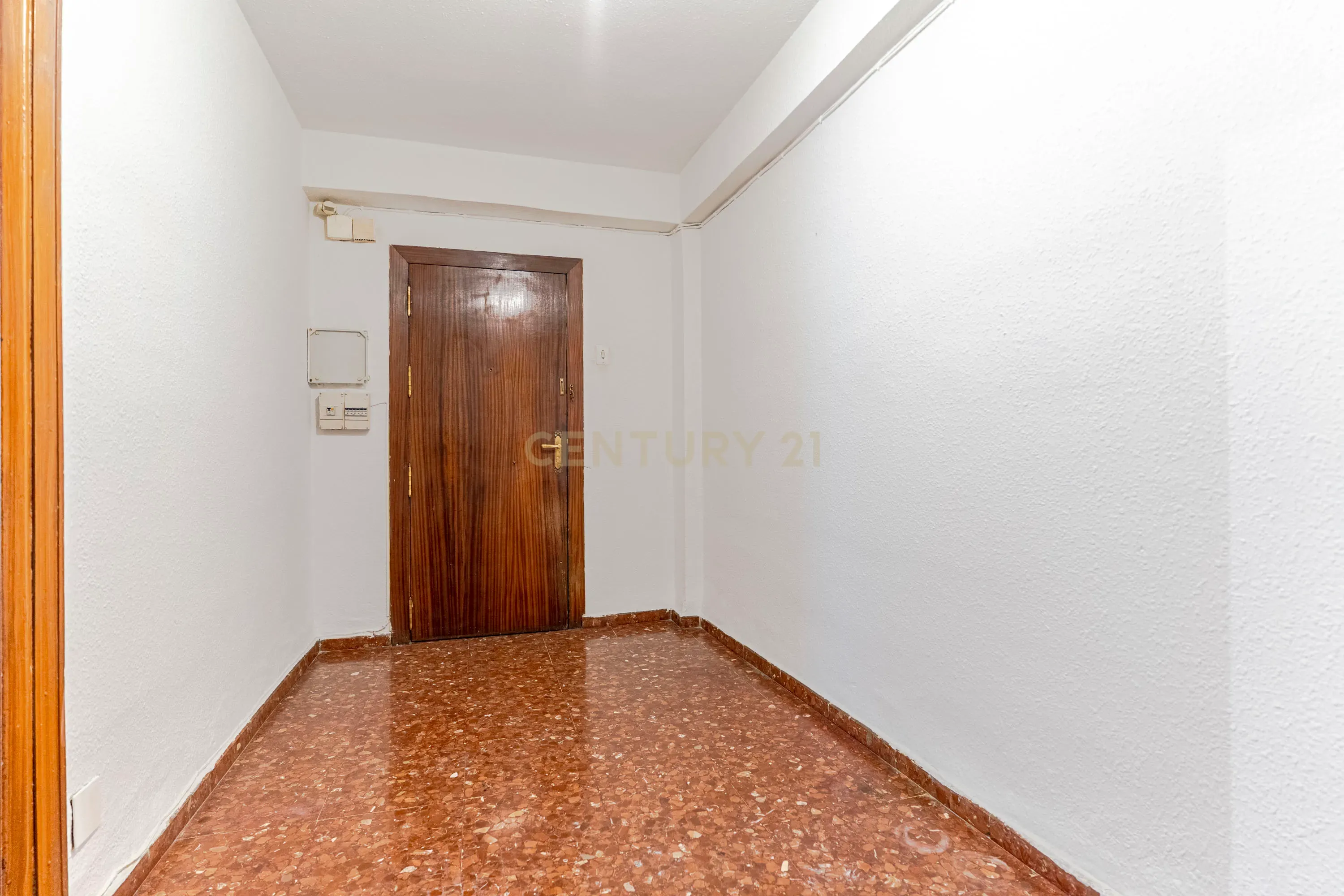 Espaçoso apartamento de 141 m2 no centro de Granada com vista panorâmica do Caminho de Ronda - Image 6