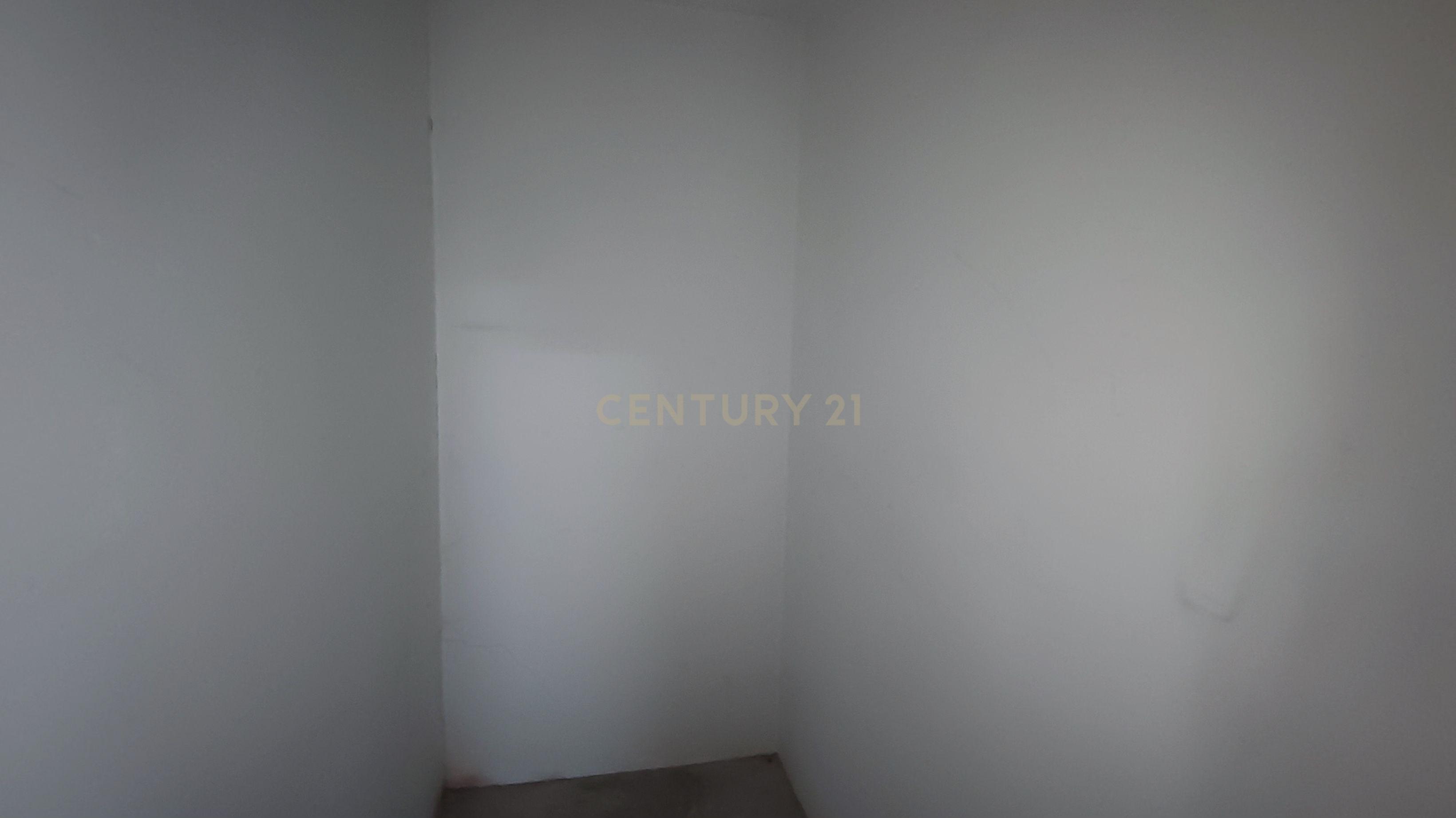 Apartamento T3 no Último Piso com Garagem – Moreira da Maia, Porto - Image 21