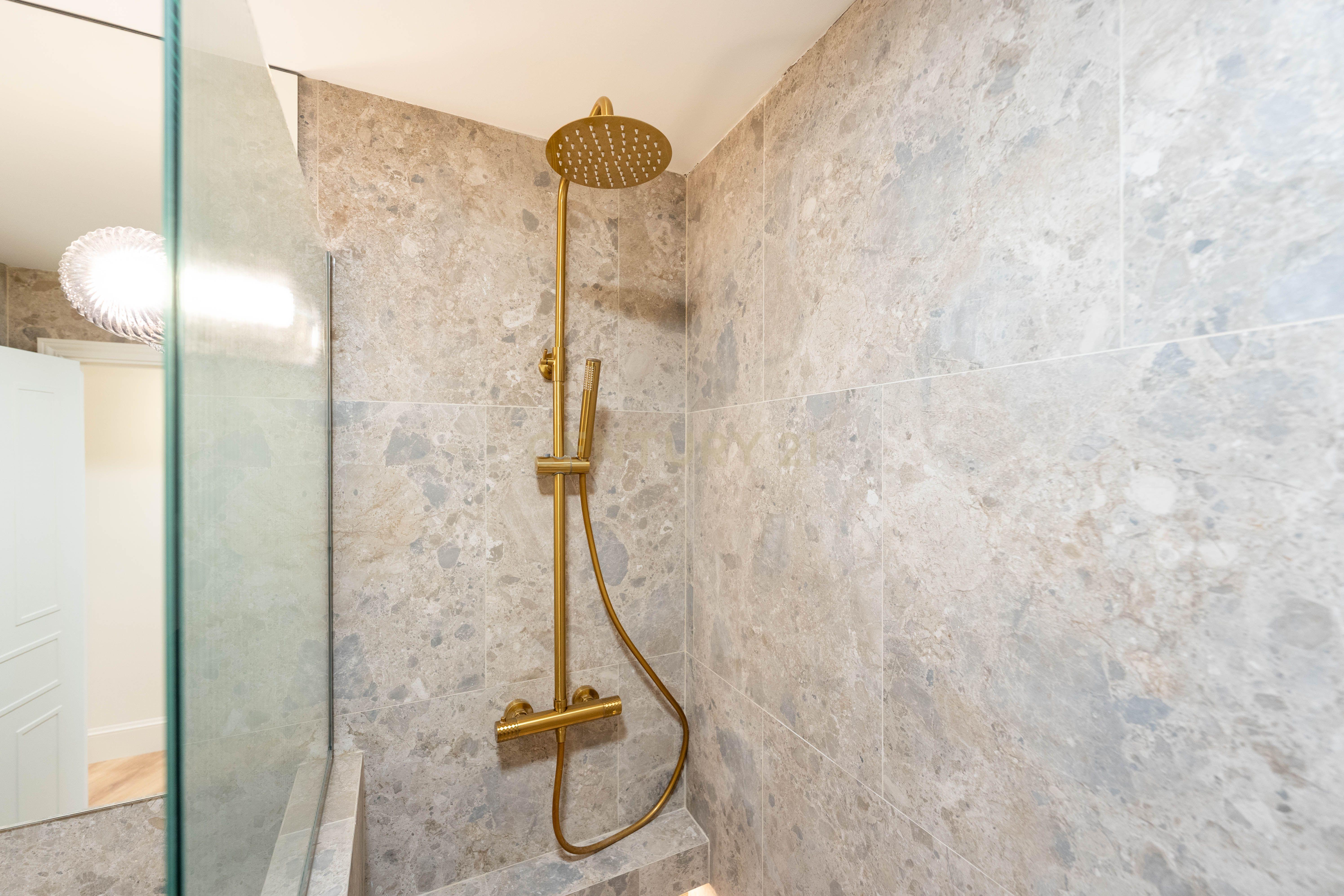 APARTAMENTO LUMINOSO Bº DE SALAMANCA - Image 8