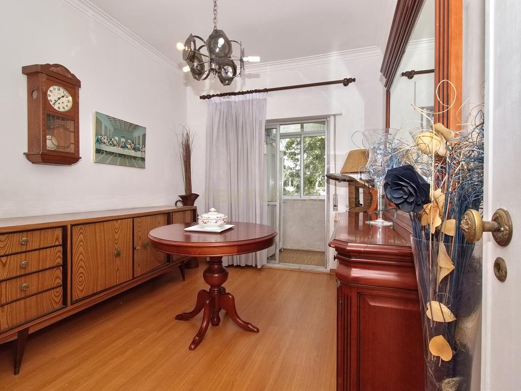 Apartamento T3 com 2 casas de banho em Barcarena – Pronto a habitar - Image 19